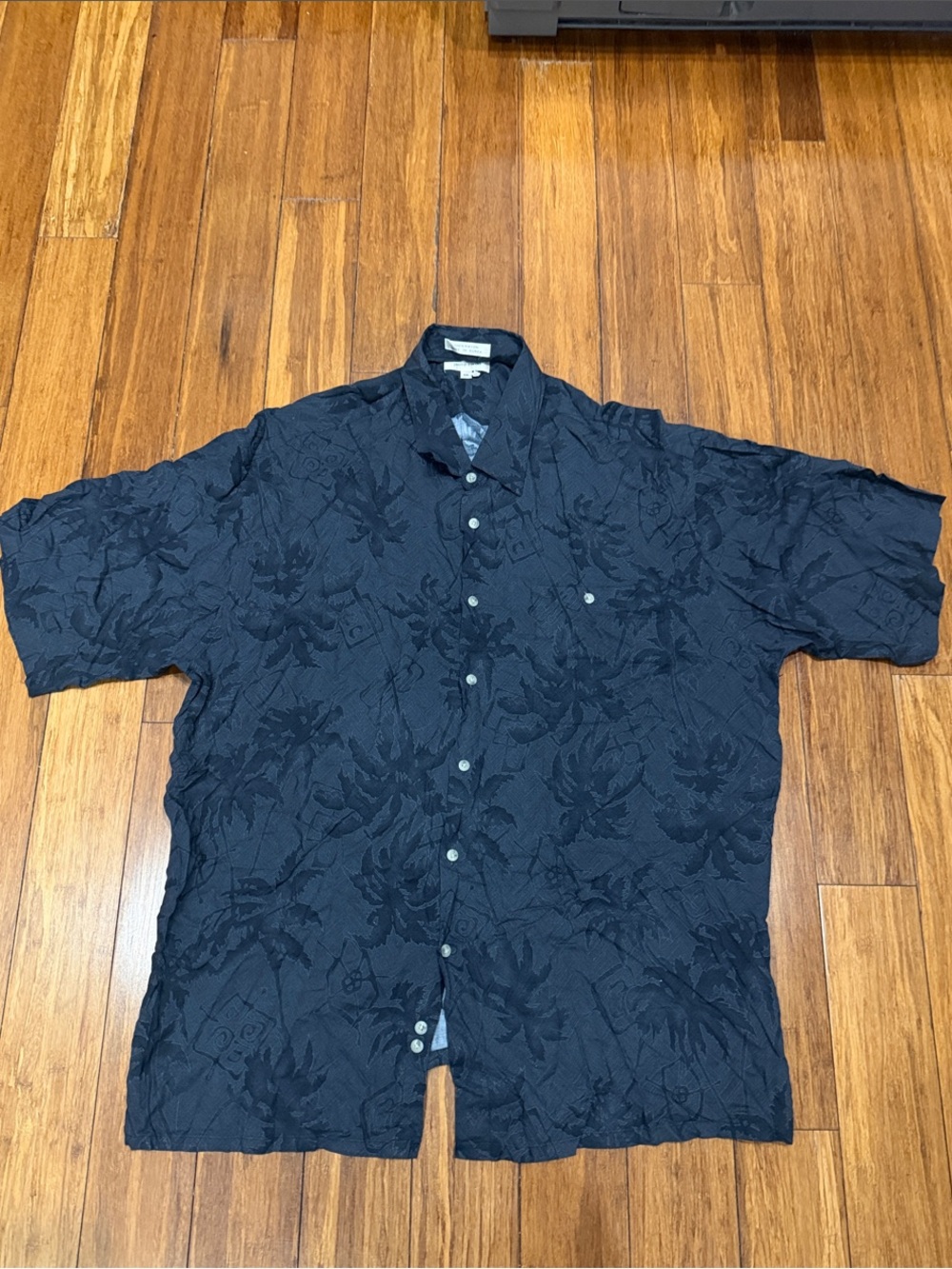 Pierre Cardin Black Floral Jacquard Short-Sleeve Button-Down Shirt